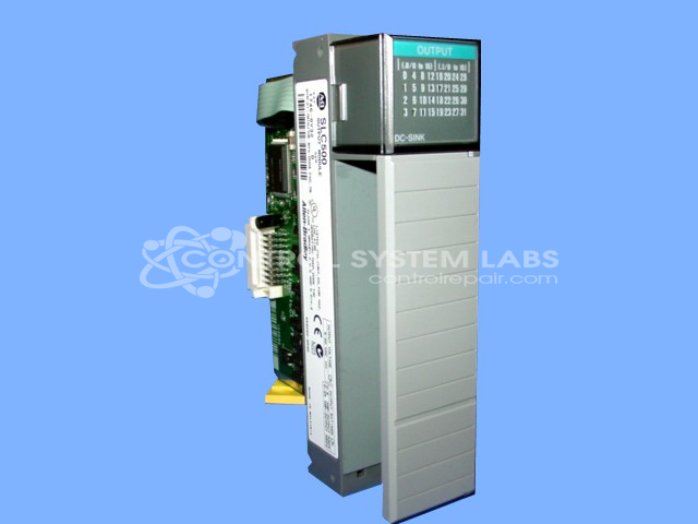 SLC500 Current Sinking DC Output Module